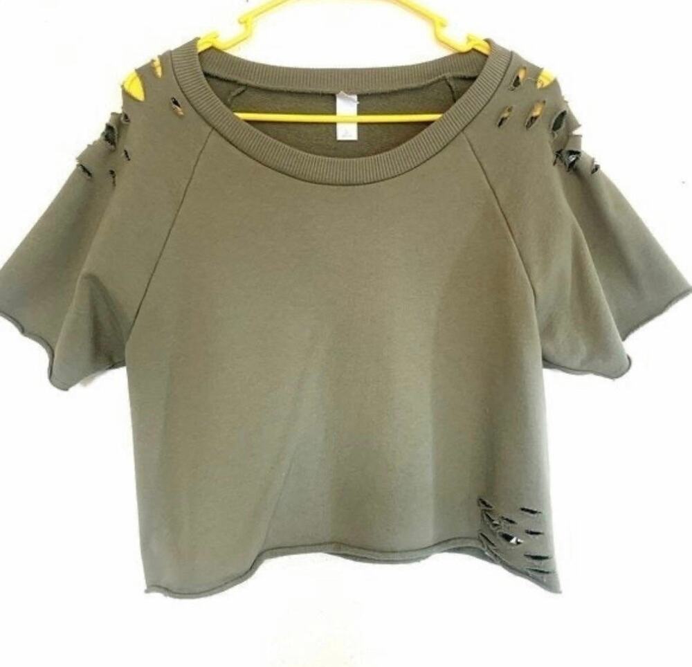 5/$25 Green Alt Girl Grunge Short Sleeve Distressed Crop Top T-Shirt Size Large